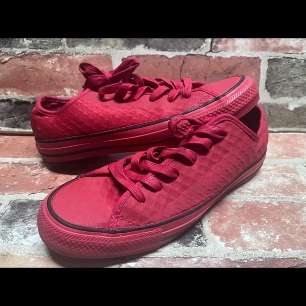 Converse All Red - Picture 3 of 6